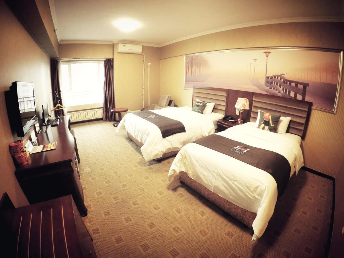 Pai Hotel Yuxi Tonghai Екстер'єр фото