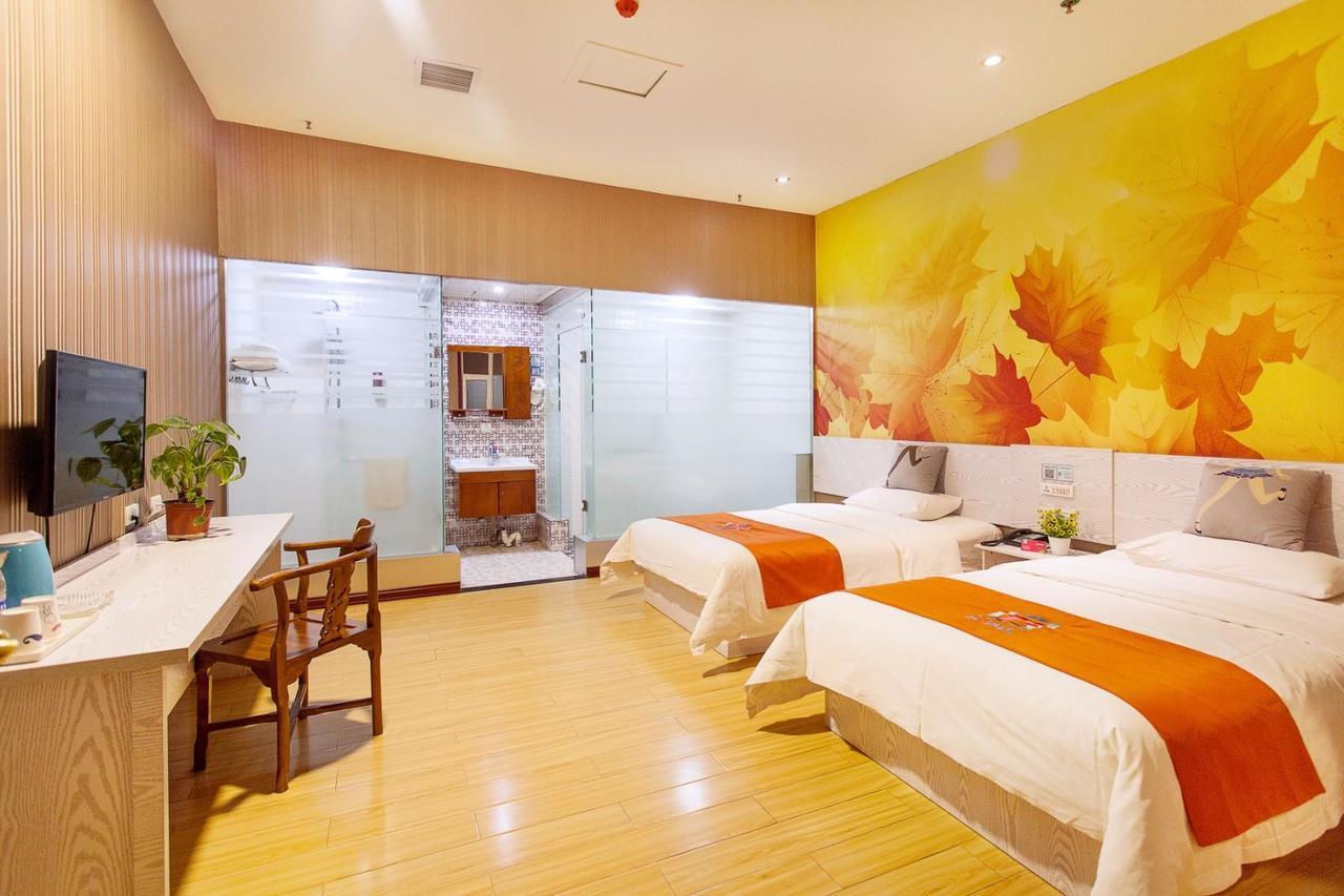 Pai Hotel Yuxi Tonghai Екстер'єр фото